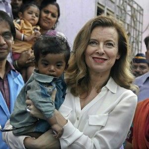 Val&eacute;rie Trierweiler: "Tradita e ripudiata da Hollande ma io non sto zitta, ecco la mia verit&agrave;"