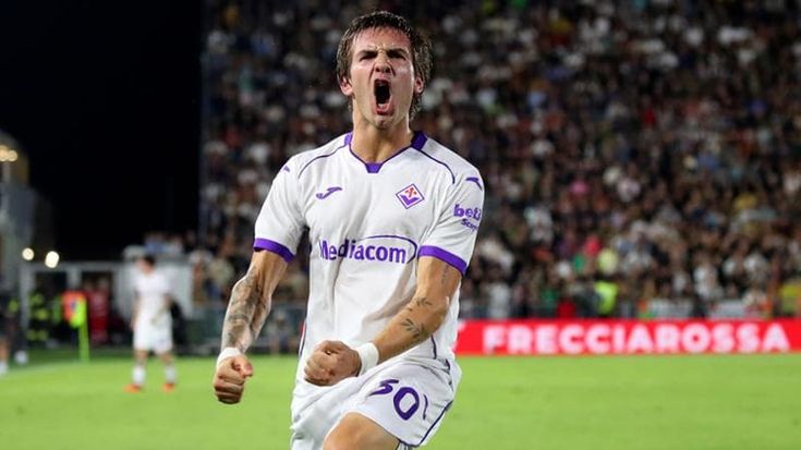 Fiorentina, il “galactico” Mastantuono e la tripletta da record. Ora un asado da offrire al gruppo