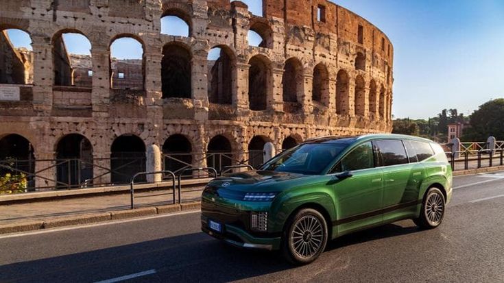 Fenomeno Ioniq 9, al volante del maxi Suv elettrico targato Hyundai da 600 km di autonomia. Come va