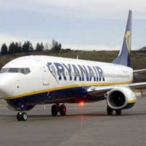 Volo Parma-Brindisi: lanciata una petizione online