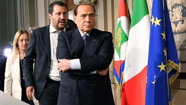 Un gioco di ultimatum e sabbie mobili