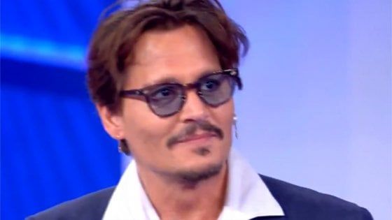 Johnny Depp a 'C'è posta per te': l'annuncio fa impazzire le fan