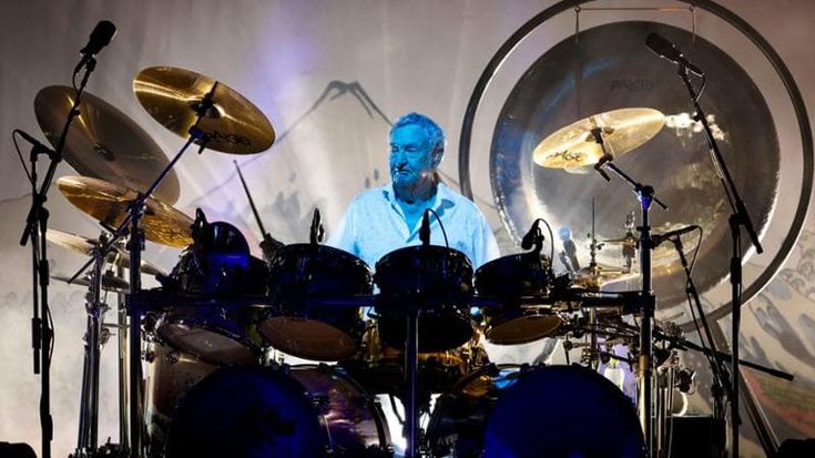 Nick Mason, alle radici dei Pink Floyd ma con l’indipendenza e la passione
