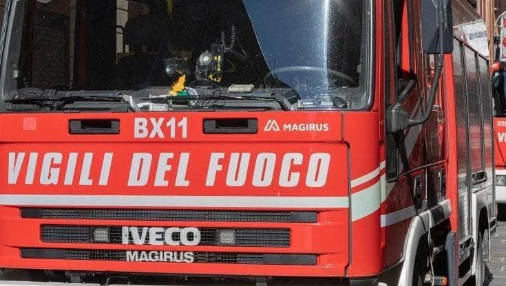 Trapani, incendio in una abitazione: una donna intossicata
