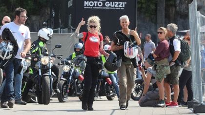 Moto Guzzi Open House 2018, scatti d'autore alla festa di Mandello