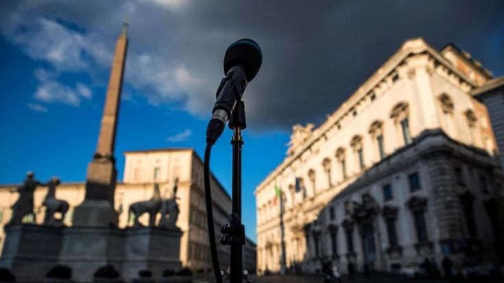 Consulta, nuova fumata nera: i partiti votano scheda bianca. Trattativa per i 4 giudici mancanti