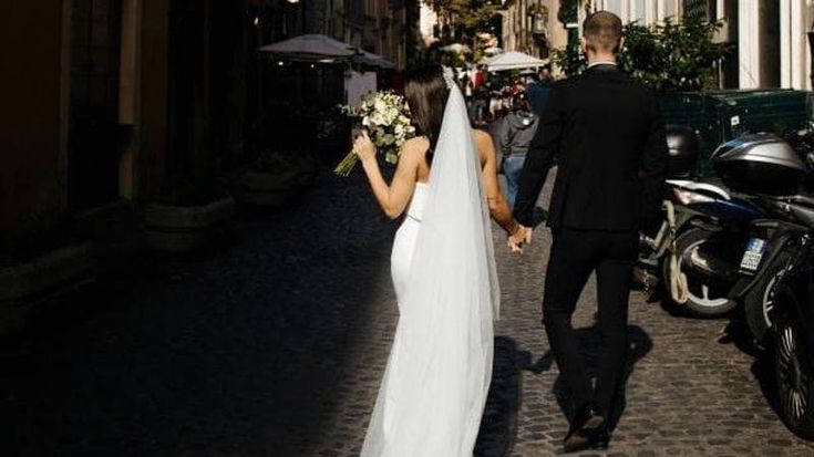 Più matrimoni dopo la pandemia, i romani tornano a sposarsi: “La maggior parte ha tra i 30 e i 34 anni”