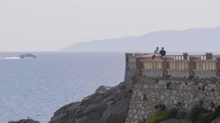 Uomo abbandonato in coma nel bosco, c’è un fermato
