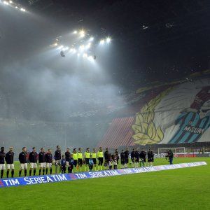 I fantasmi di San Siro, quei 14mila abbonati che hanno disertato