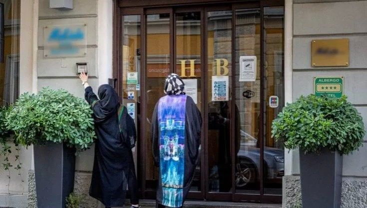 Afghanistan, la dottoressa di Herat: “Noi obbligati a ricominciare, il mio cuore è lacerato”