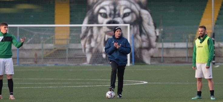 Bucaro spinge l'Avellino: "Questa città e questo club meritano il calcio professionistico"