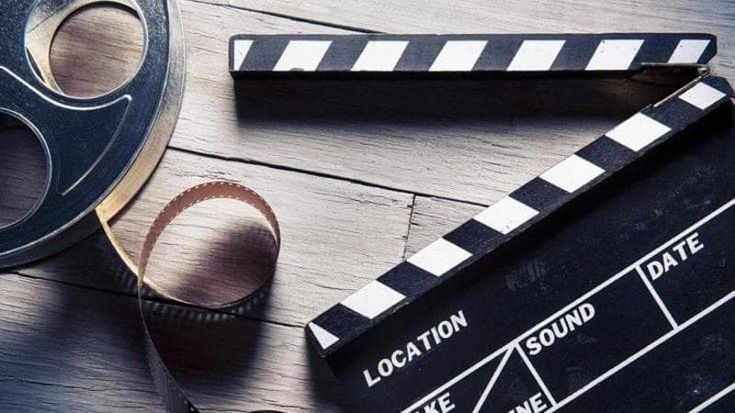 Serie e film italiani con la valigia: più del 51% le opere realizzate con coproduzioni estere