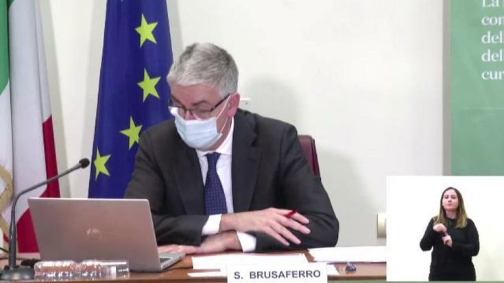 Brusaferro: "E' stata la Lombardia a chiederci di ricalcolare l'Rt dopo aver modificato i numeri"