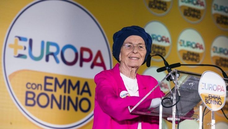 Emma Bonino: “Anche in Sicilia concorsi preclusi ai medici obiettori sull’aborto”