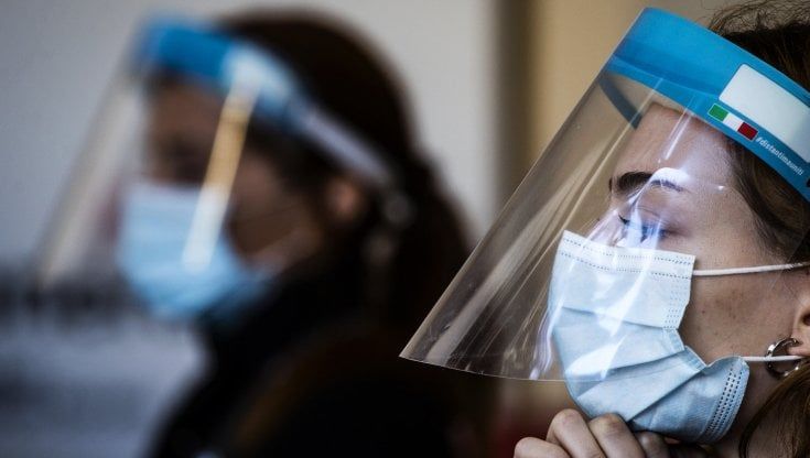 Svanisce il sogno di produrre mascherine Made in Sicily: via ai licenziamenti alla “Montalbano health protection"
