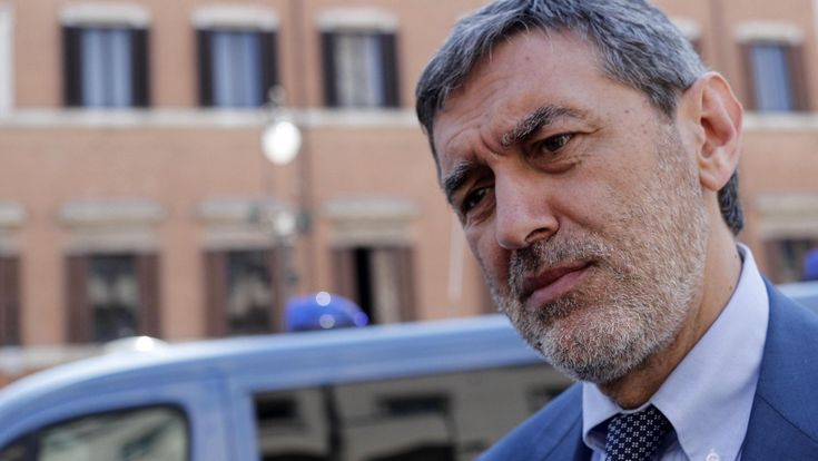 L'Abruzzo fa da solo e torna arancione. L'ira del governo: "Non può"