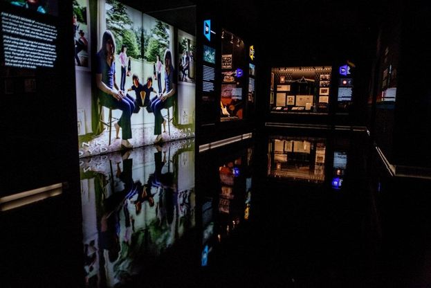 Pink Floyd, 50 anni di storia, apre a Londra 'Their Mortal Remains', la mostra retrospettiva