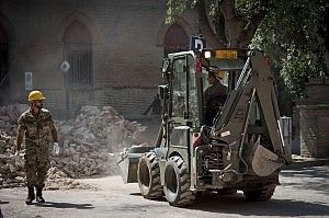 Sisma, finita la prima emergenza<br />i tecnici dell'Esercito se ne vanno