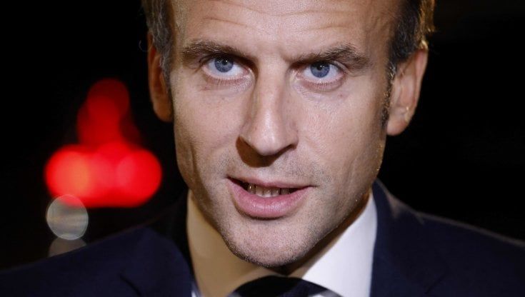 La lettera di Macron ai francesi: "Mi candido alle presidenziali"