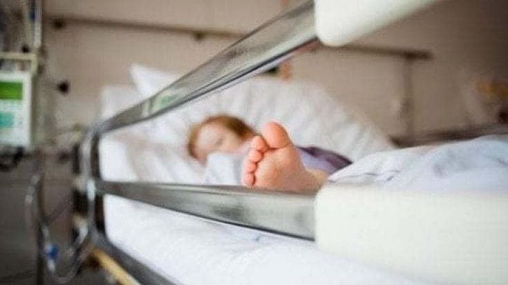 Bari, bambino tetraplegico non può essere dimesso da 10 mesi perché la casa non è idonea. La primaria: “Nessuno vuole affittare alla famiglia”