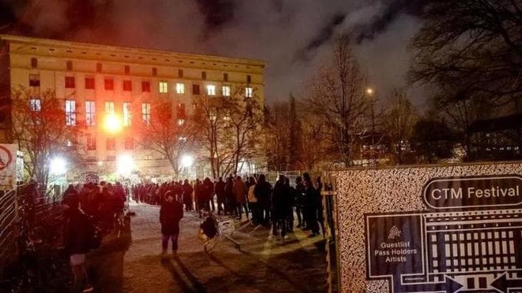 La techno patrimonio dell’Unesco: la rivoluzione sotterranea che unì i ragazzi delle due Berlino