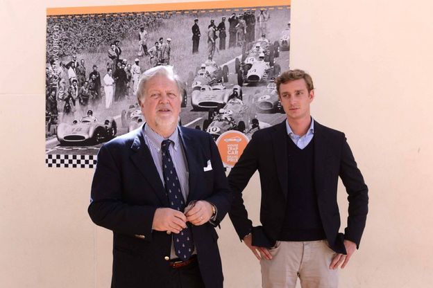 Pierre Casiraghi al liceo Malpighi di Bologna <br />alla gara delle auto spinte da una trappola per topi