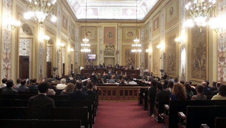Quota 100 sarà estesa ai dipendenti regionali siciliani