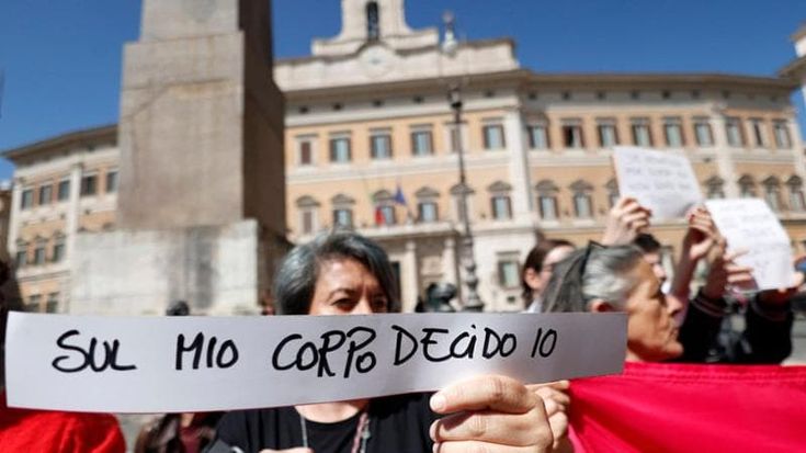 La relazione del ministero sui dati dell’aborto è scomparsa. “Quella del 2022 non è mai arrivata”
