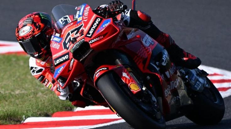 MotoGp Giappone: pole per Bagnaia, terzo Marc Marquez