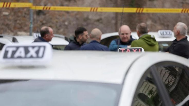 Forza Italia contro i taxi, la proposta per liberalizzare gli ncc. Lega e FdI contrari