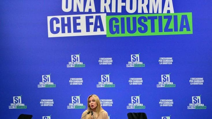 Meloni sul referendum: “Se la riforma non passa, stupratori in libertà e figli strappati alle mamme”