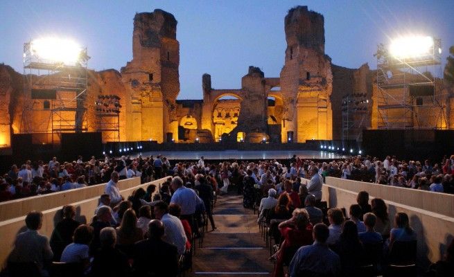 Opera, il rilancio parte da Caracalla<br />pi&ugrave; posti e visite guidate
