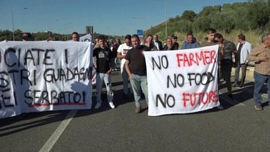 Caro carburanti, agricoltori calabresi: "Servono 1400 litri di gasolio al giorno, saltano le semine"