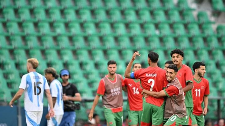 Il Var annulla un gol dopo quasi due ore, Marocco-Argentina ne dura quattro. La maledizione del calcio ai Giochi