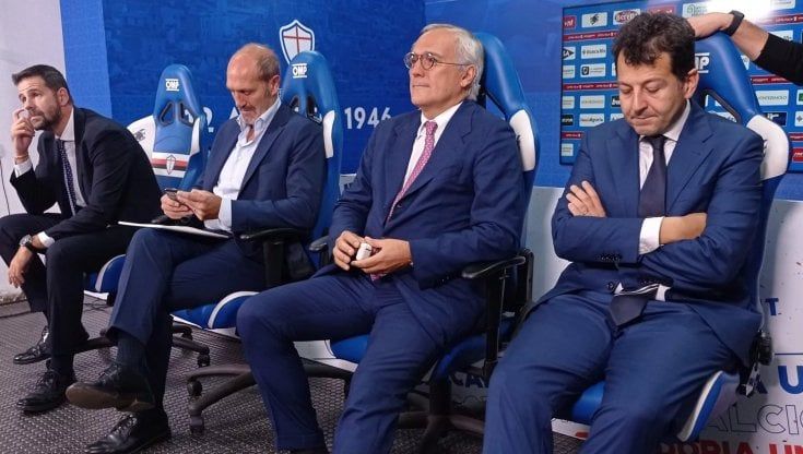 Crisi Samp, il Cda convoca l'assemblea il 26 e 29 maggio: "Aumento di capitale per salvare il club"
