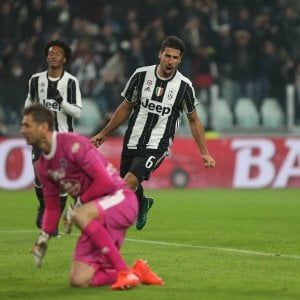 Le pagelle di Juventus-Pescara: Khedira è il più incisivo, Campagnaro non fa errori