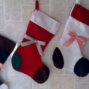 Befana, "calza" per 6 italiani su 10. Giro d'affari da 2 miliardi di euro
