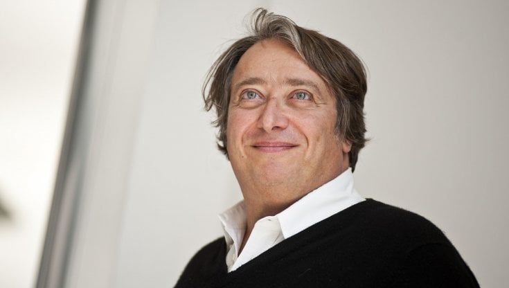 Bob Messini e i 40 anni di carriera: "Io, tra cabaret e Lacan, al piano mi sento creativo"