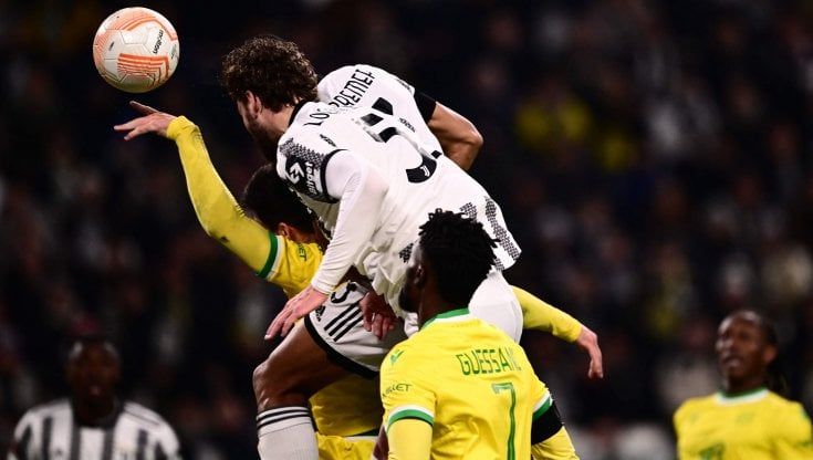 L'ex arbitro Calvarese e il rigore di Juve-Nantes: "Il Var? Più rallenti l'immagine e più il contatto sembra fallo..."