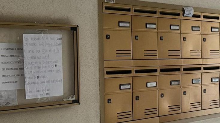 Su un cartello il bluff dei fratelli che hanno ucciso il padre: “È scomparso, aiutateci a trovarlo”