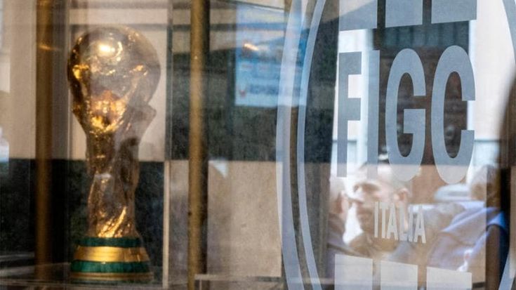Parte la corsa alla Figc, Malagò già in campo cerca l’appoggio di Abete