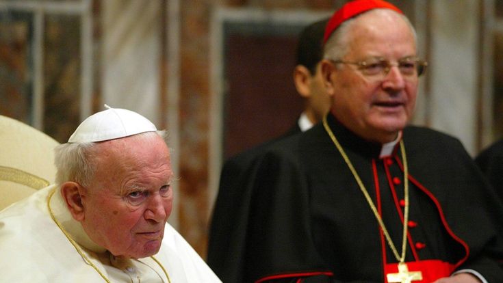 Vaticano, Sodano esce di scena. Via l’ultimo potente dell’era di Wojtyla