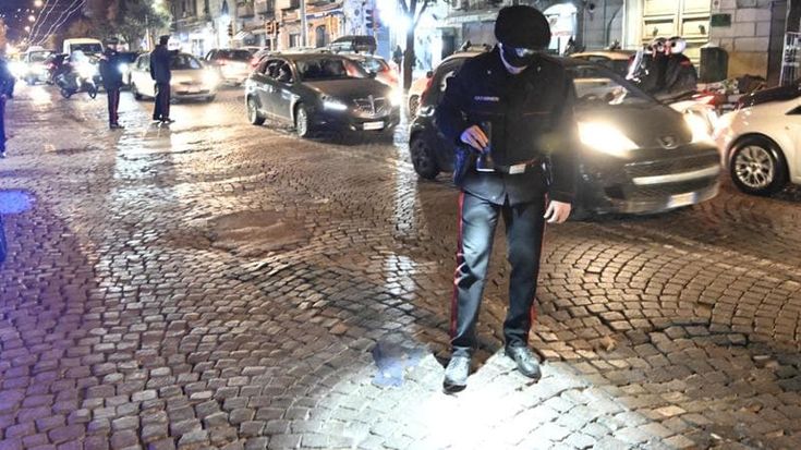 Un solo colpo per uccidere Emanuele Durante, la pista: delitto collegato all’omicidio di Tufano