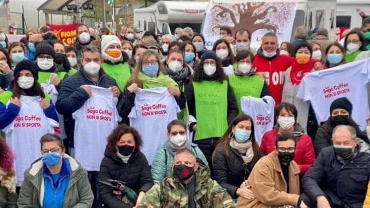 Ex Saga Coffee, si tratta: “La fabbrica va difesa”. Ipotesi nuovo socio