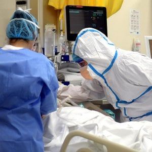 Coronavirus, in Emilia-Romagna parte lo screening al personale socio-sanitario