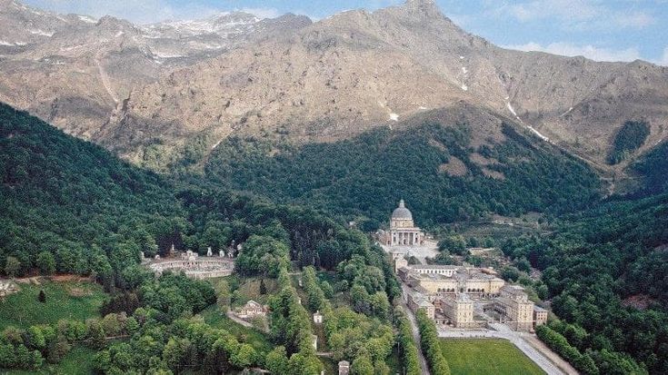 Santuario di Oropa, in cammino tra natura e spiritualità