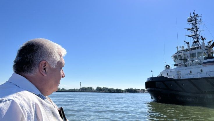 A Kaliningrad tra i militari della flotta baltica: “Un pugnale russo nel cuore europeo”