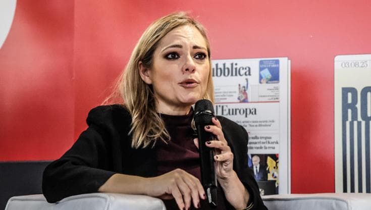 Michela Ponzani: “Con Meloni non c’è stato un cambio di governo ma di regime”