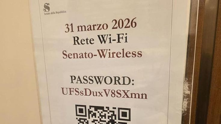 Al Senato c’è Dux nella password del wifi