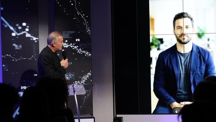 L’intelligenza artificiale made in Napoli: arrivano gli avatar con un’anima partenopea